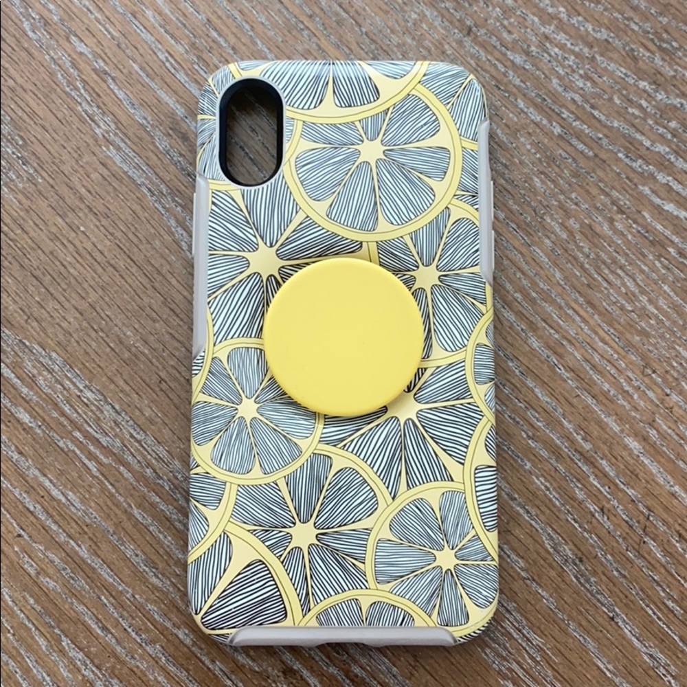 EUC iPhone X otter box pop socket case